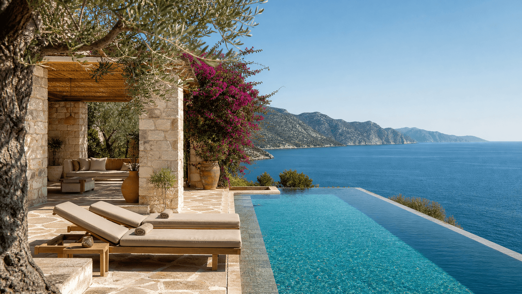Mavi Avlu Resort sonsuzluk ve ana aktivite havuzu